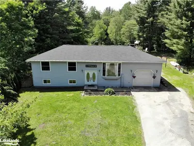 2510 OLD MUSKOKA Road, Huntsville, ON P0B 1M0
