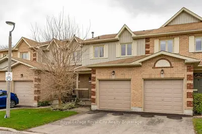 302 COLLEGE Avenue W 139, Guelph, ON N1G 4T6