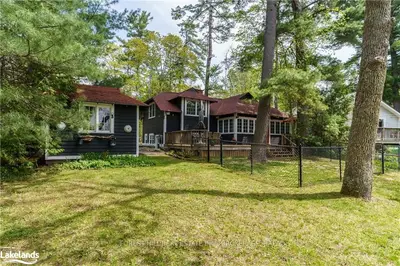 1015 PORTAGE Street, Muskoka Lakes, ON P0C 1A0