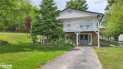 5 MCKAY Street, Minden Hills, ON K0M 2K0