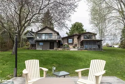 1085 Maplehurst Drive, Lake Of Bays, On P1h 2j6