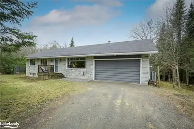978 SOUTH WASEOSA LAKE Road, Huntsville, ON P1H 2N5