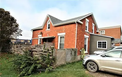 211 GEORGE Street, Wellington North, ON N0G 1A0