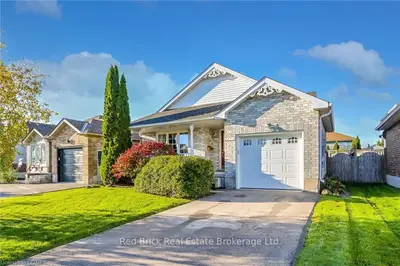 312 TAIT Crescent, Centre Wellington, ON N1M 3P7