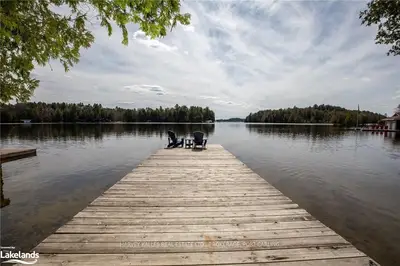 1050 Fair-Lee Park Road, Muskoka Lakes, ON P0B 1G0