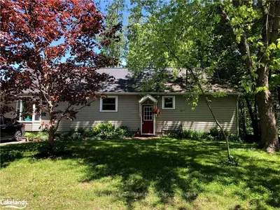 4 DAWSONWOOD Drive, Bracebridge, ON P1L 1G5