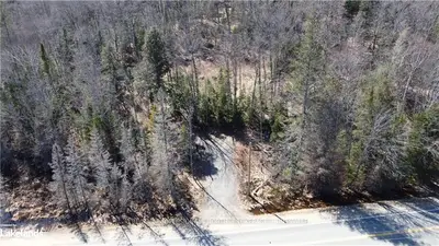 2245 BRUNEL Road, Huntsville, ON P1H 1V9