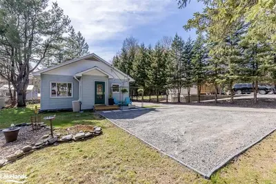 804 MUSKOKA 3 N. Road, Huntsville, ON P1H 1E1