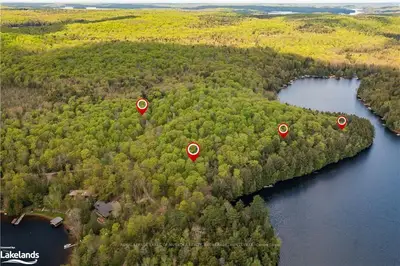 1079 INAWENDAWIN Road, Lake of Bays, ON P0A 1E0
