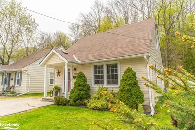 1372 6TH Avenue W, Owen Sound, ON N4K 5H4