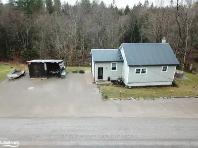 1834 SCOTCH LINE Road W, Minden Hills, ON K0M 2K0