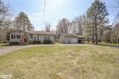 1011 ORANGE LODGE Road 4, Muskoka Lakes, ON P0C 1H0
