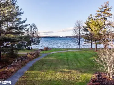 3876 Muskoka 118 Road W Sandfield 3 W4, Muskoka Lakes, On P0b 1j0