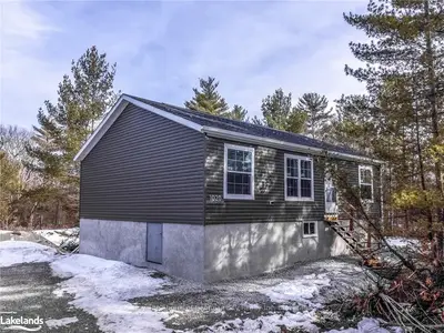 1020 HONEY HARBOUR Road, Georgian Bay, ON L0K 1S0