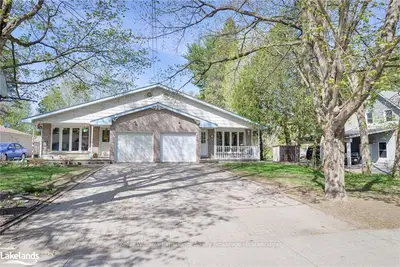36 SPENCER Street B, Bracebridge, ON P1L 1E1