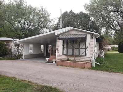 4838 PIONEER Trail 112, Puslinch, ON N0B 2J0