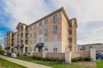 1083 GORDON Street 208, Guelph, ON N1G 0E3