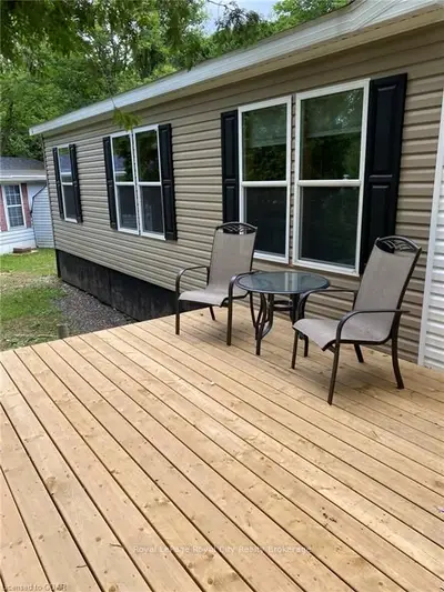 4838 PIONEER Trail 142/143, Puslinch, ON N0B 2J0