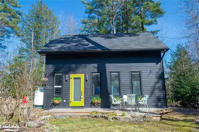 1005 Macdonald Road, Muskoka Lakes, ON P0C 1A0