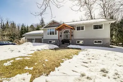 23 MCNABB Street, Bracebridge, ON P1L 1R4