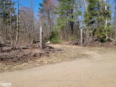 LT 32 NORTH PORTAGE Road, Huntsville, ON P1H 2J6