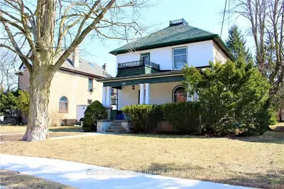 245 Lowther Street S, Cambridge, ON N3H 1Y6
