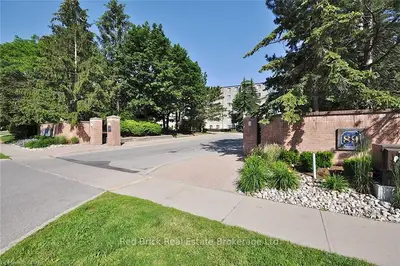 89 WESTWOOD Road 407, Guelph, ON N1K 1R7