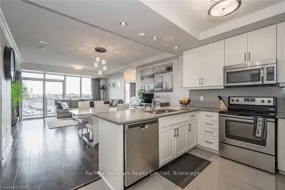 150 WELLINGTON Street E 1101, Guelph, ON N1H 3R2