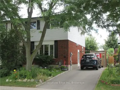 36 REID Court, Guelph, ON N1G 3R6
