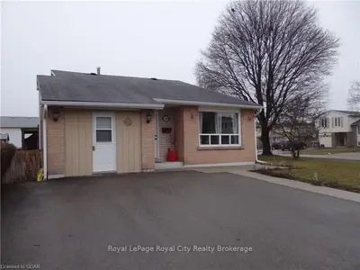1799 BRIARWOOD Drive, Cambridge, ON N3H 5A6