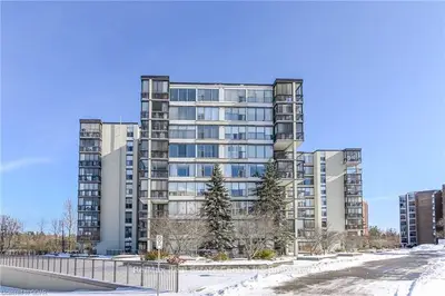 23 WOODLAWN Road E 908, Guelph, ON N1H 7G6