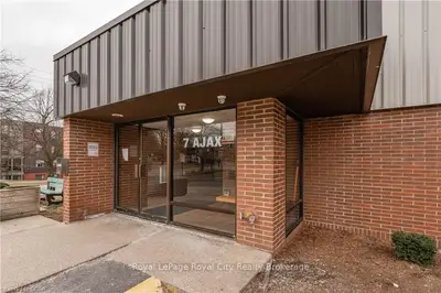 7 AJAX Street 411, Guelph, ON N1H 2A9