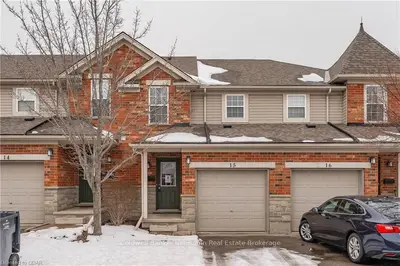 124 GOSLING GARDENS 15, Guelph, ON N1G 5K6