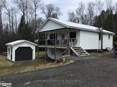 4475 BOUNDARY Road, Parry Sound Remote Area, ON P0A 1Z0