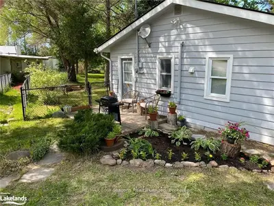 101 &103 SETTLERS Way, Blue Mountains, ON L9Y 3Z2