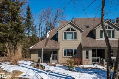 4021 GRANDVIEW FOREST HILL Drive, Huntsville, ON P1H 2J5
