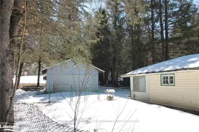 736 DEER LAKE Road, Huntsville, ON P1H 1L0