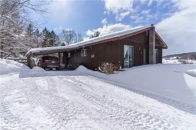 47 LUCKEY Road, Muskoka Lakes, ON P0B 1M0