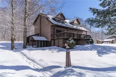 20 KOLKKA Road, Seguin, ON P2A 2W8