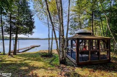 275 NORTH MENOMINEE LAKE Road, Lake of Bays, ON P1J 2J3