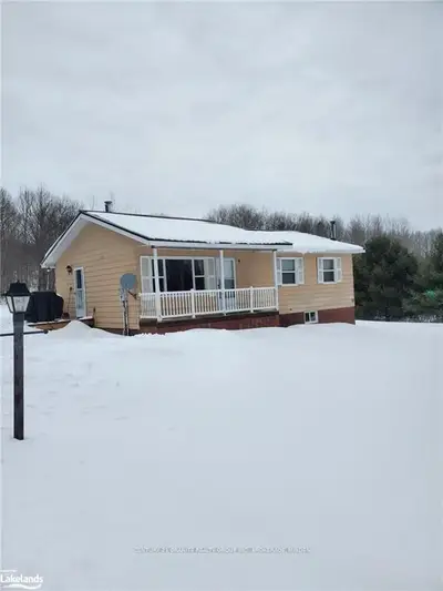 1029 COUNTRY Road, Minden Hills, ON K0M 2L0