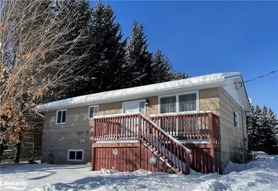 12 GREENWOOD Road, Sundridge, ON P0A 1Z0