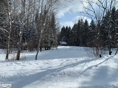 1402 Queens Line Road, Minden Hills, ON K0M 2K0