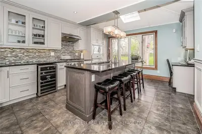 59 Paisley Street, Guelph, On N1h 2n7