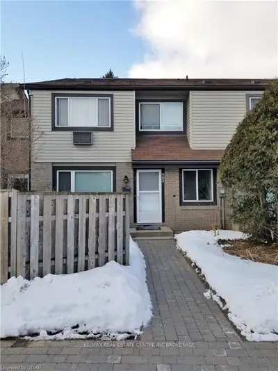 402 Scottsdale Drive, Guelph, On N1g 2z8