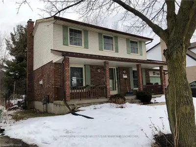 780 Scottsdale Drive, Guelph, On N1g 3l8