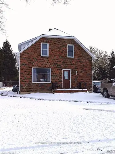 148 Frederick Street E, Wellington North, On N0g 1a0