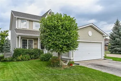 10 Whitetail Court, Guelph, On N1l 1h6