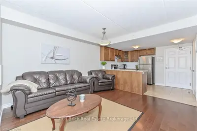67 Kingsbury Square 301, Guelph, On N1l 0l3