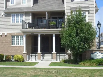 616 Woodlawn Road E A, Guelph, On N1e 0k4